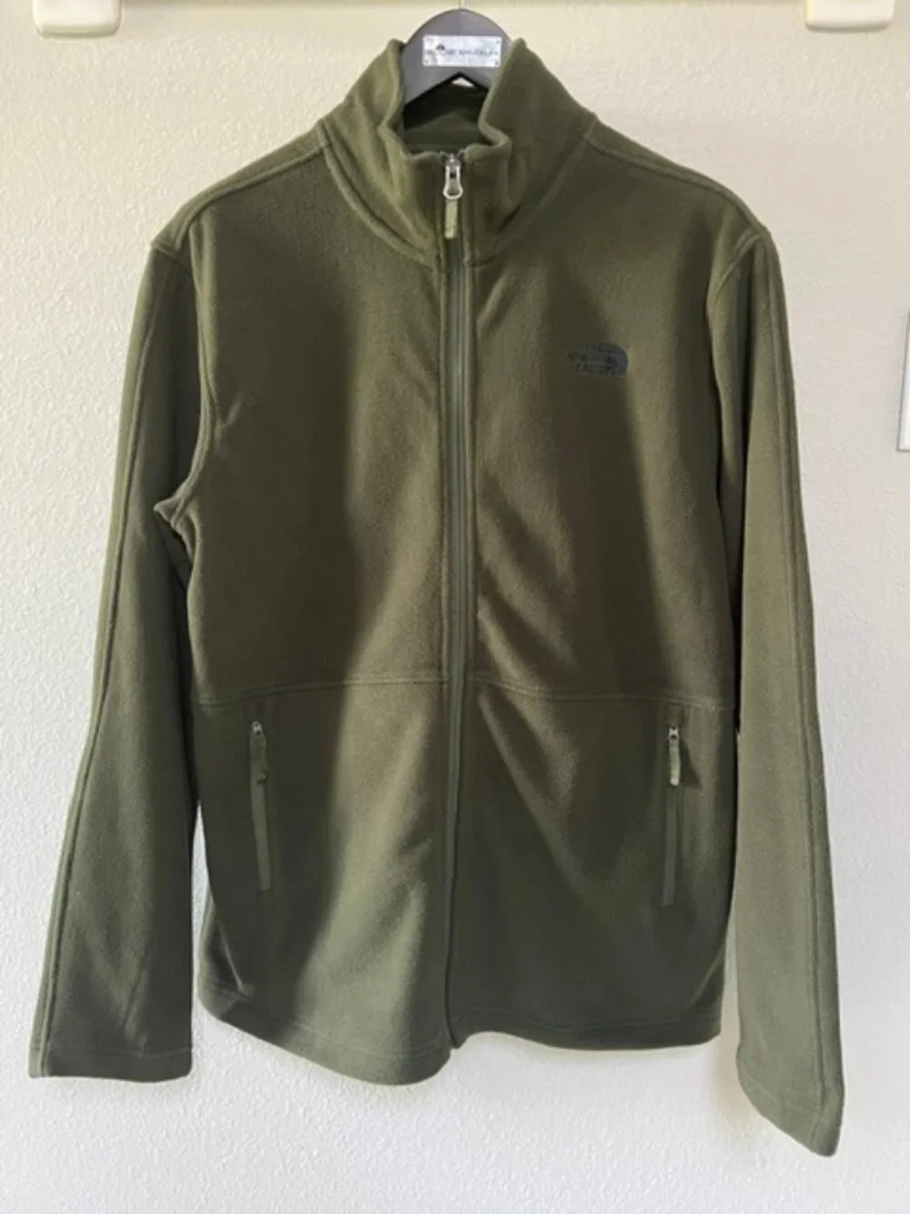 The North Face Men’s Woodland Green &Black Fleece Full-Zip Jacket